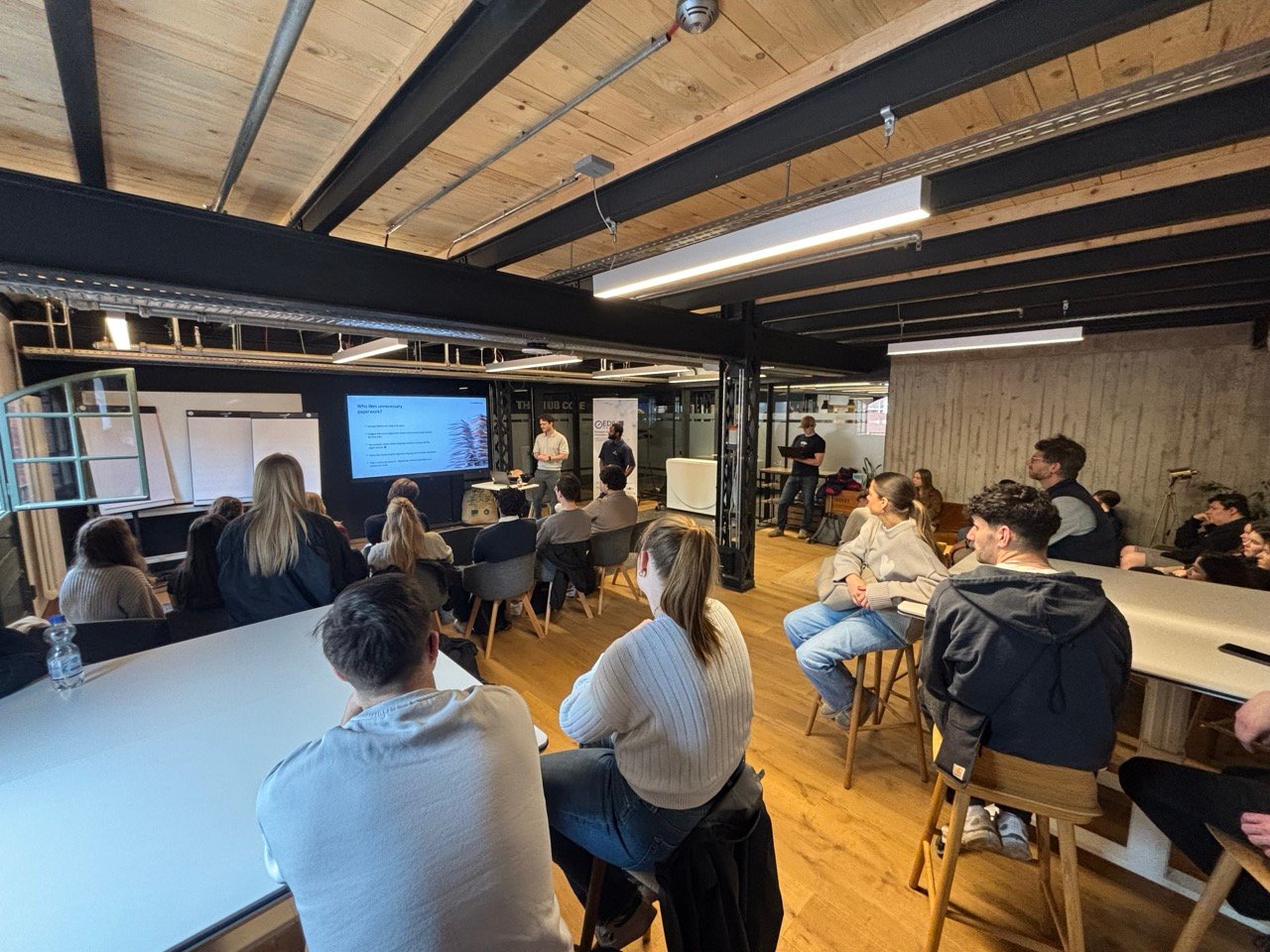 Discovery Tour Macromedia School & Berufliche Schule Landwehr 06