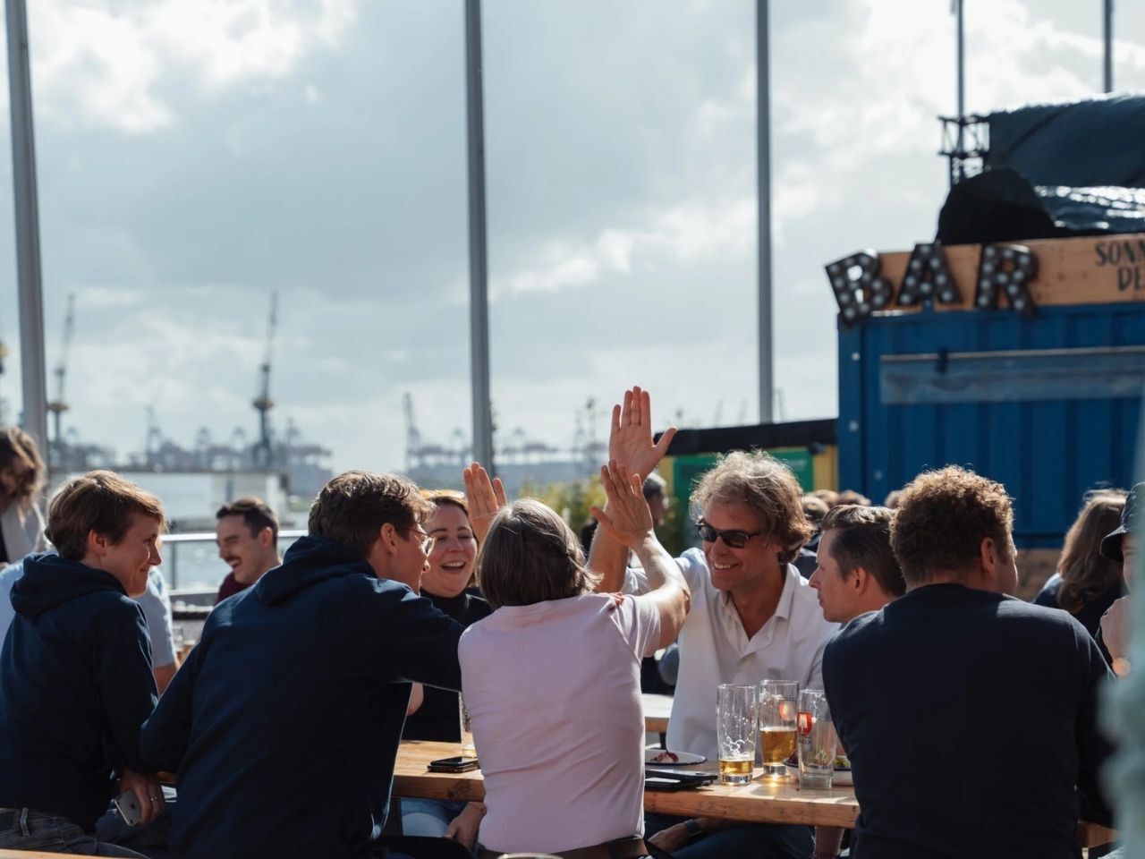 Hafen-Pur: Beachclub mit Networking & Afterwork